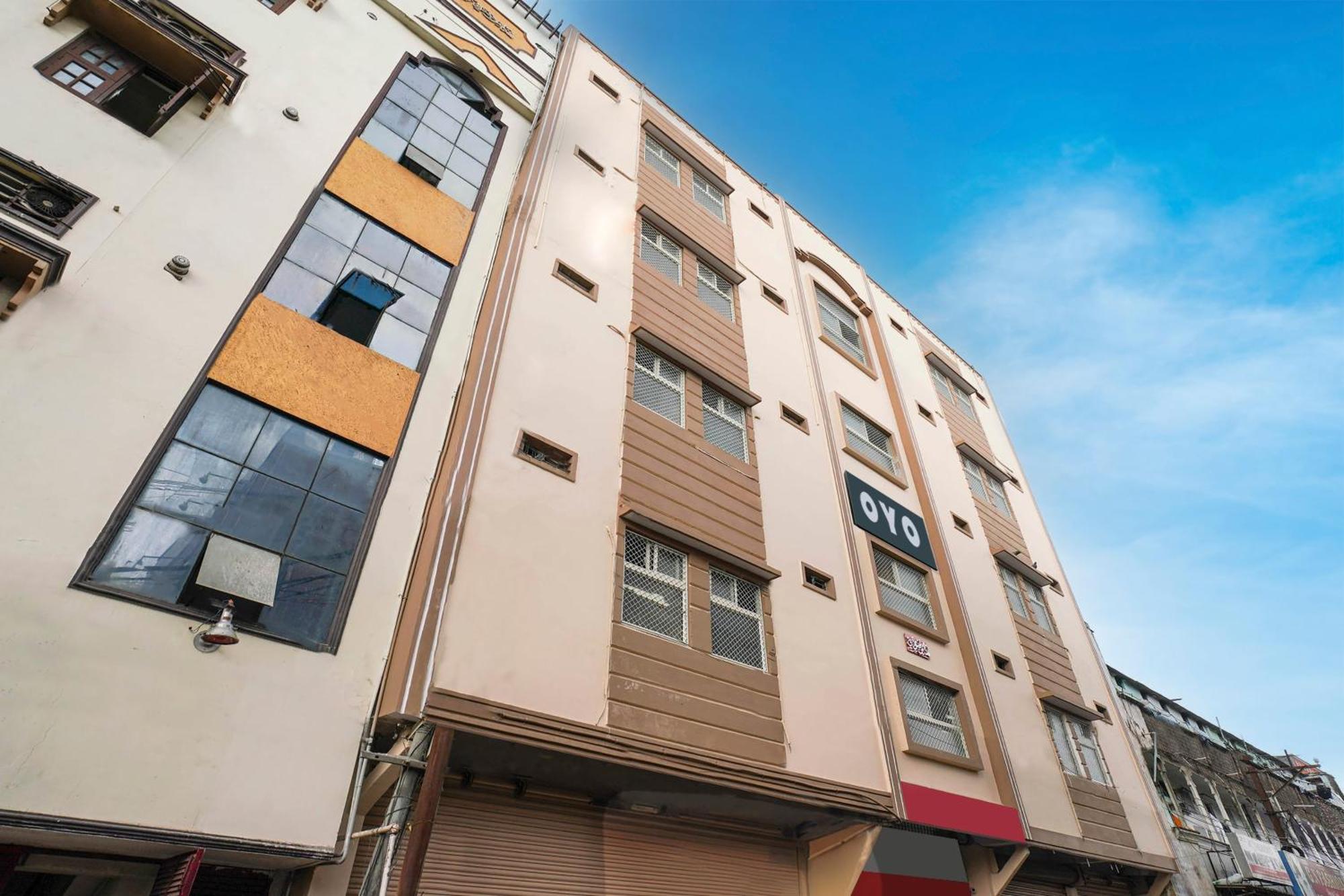 Hotel O Aroma Classic Near Nampally Main Railway Station Hyderabad Luaran gambar