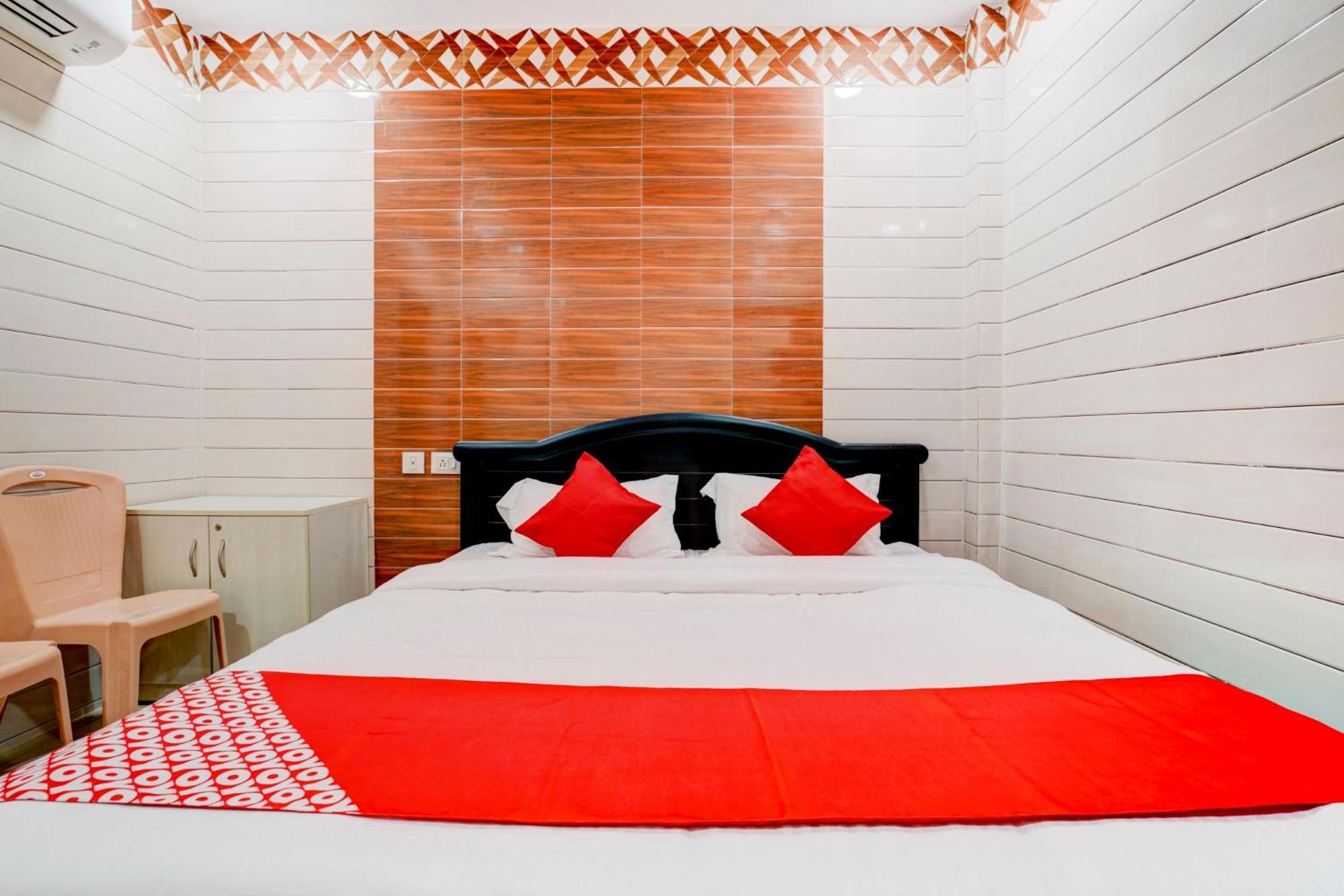 Hotel O Aroma Classic Near Nampally Main Railway Station Hyderabad Luaran gambar